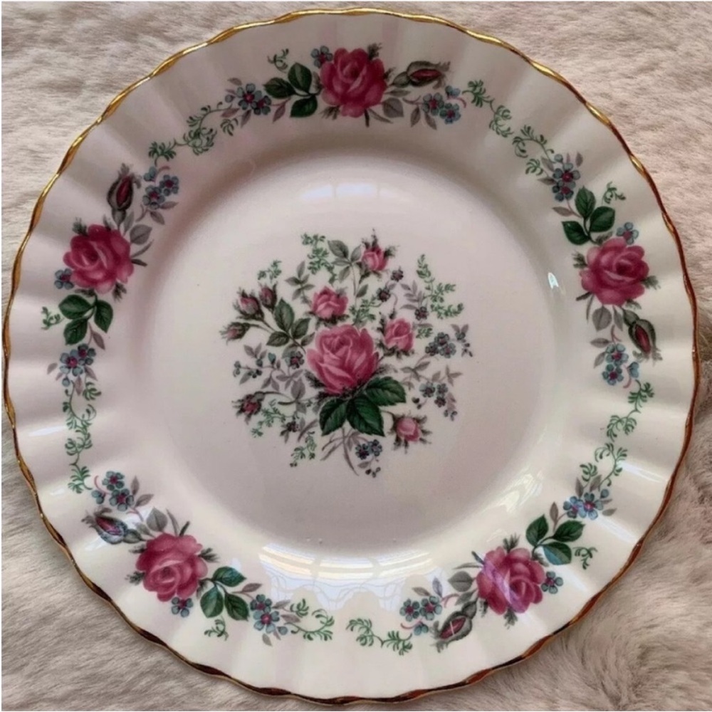 Royal Stafford Bone China Plate Pink Roses